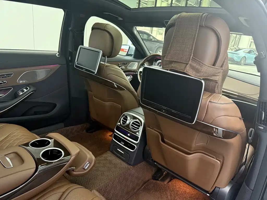 Mercedes-Benz Maybach S-Class 2016 — фото 10