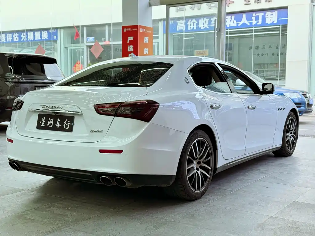 Maserati Ghibli 2016 — фото 7