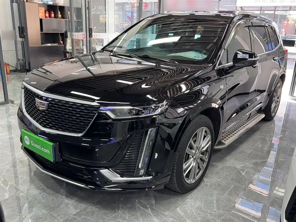 Cadillac XT6 2022 — фото 2