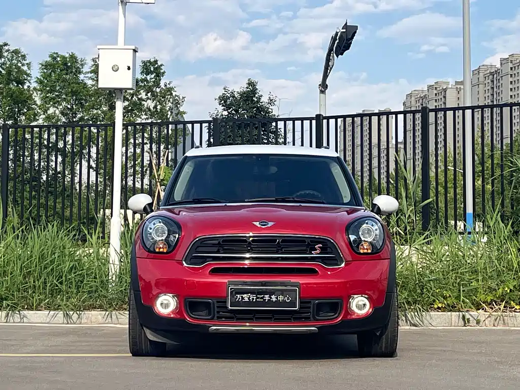MINI Countryman 2017 — фото 2