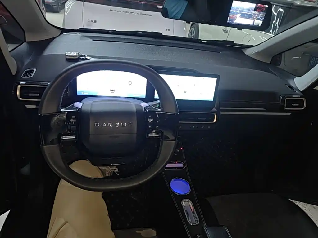 Baojun KiWi EV 2022 — фото 10
