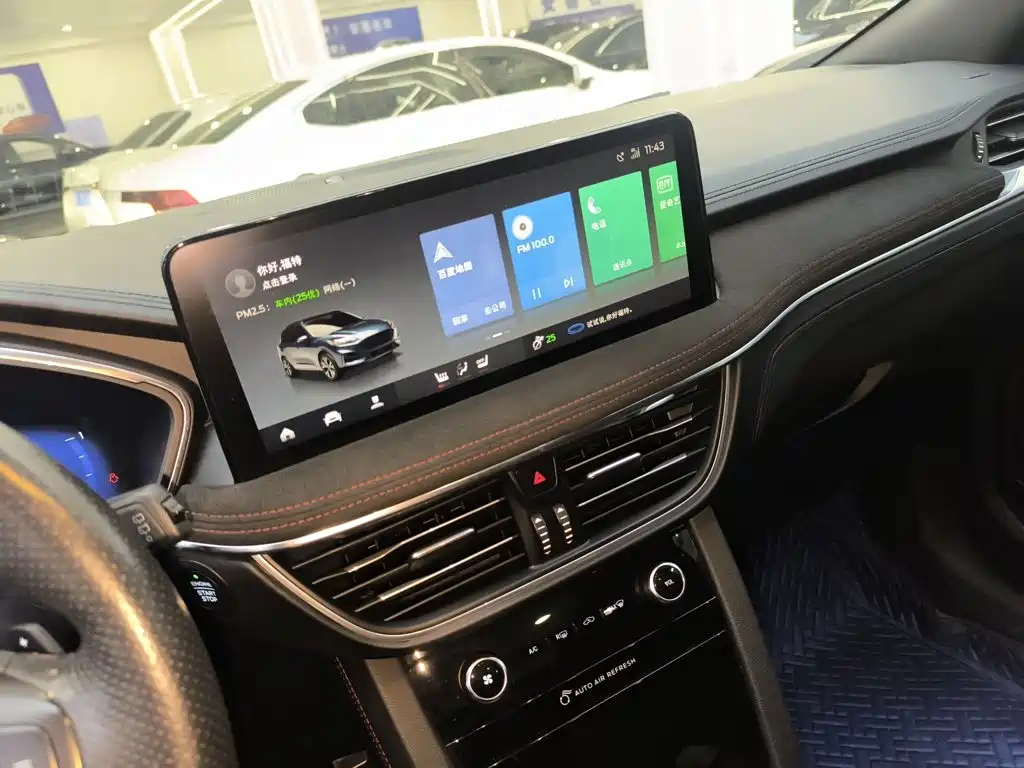 Ford Escape 2020 — фото 13