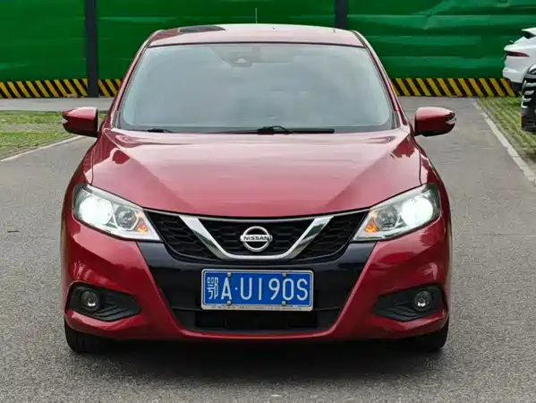 Nissan Tiida 2019