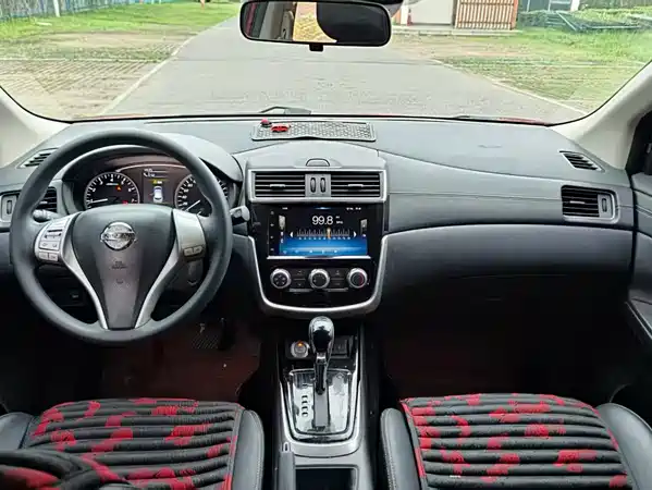 Nissan Tiida 2019