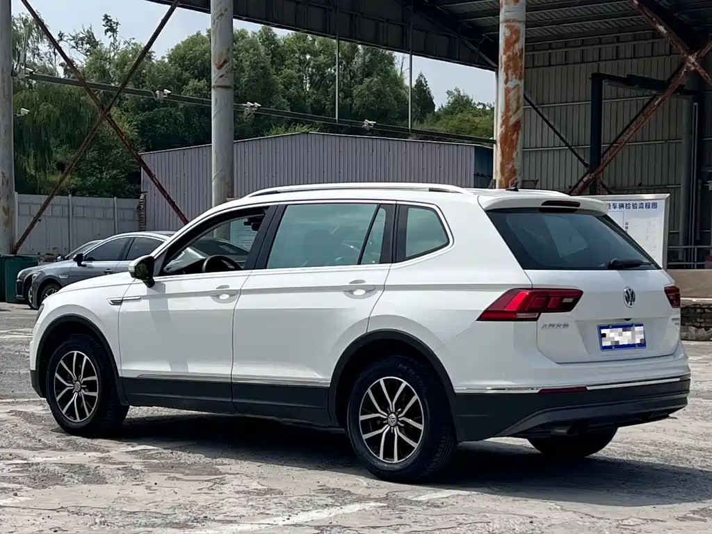 Volkswagen Tiguan L 2018