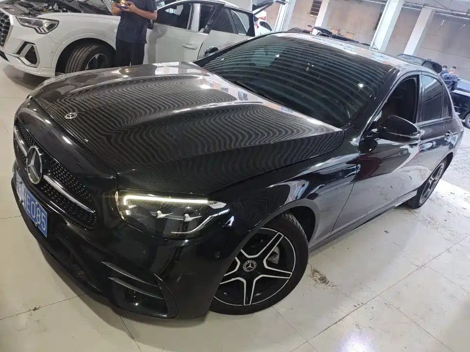 Mercedes-Benz E-Class 2021