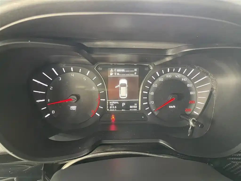 GAC Motor Trumpchi GS4 2018 — фото 11