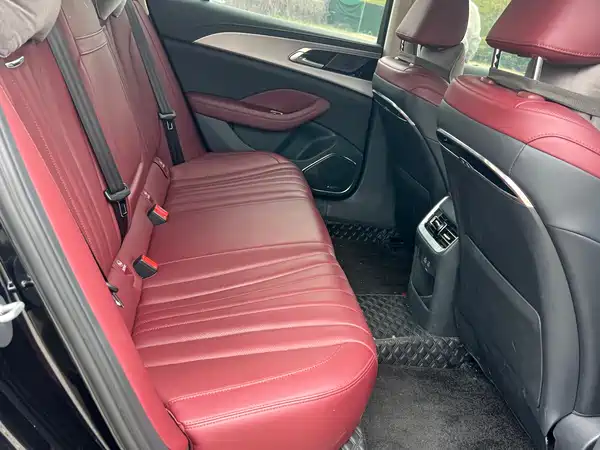 Hongqi H5 2023