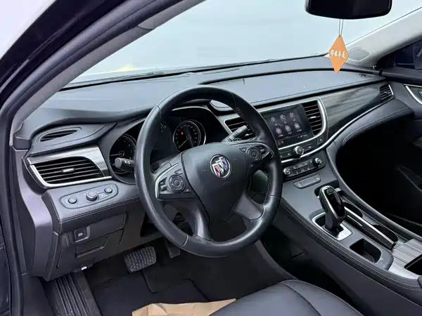 Buick LaCrosse 2022