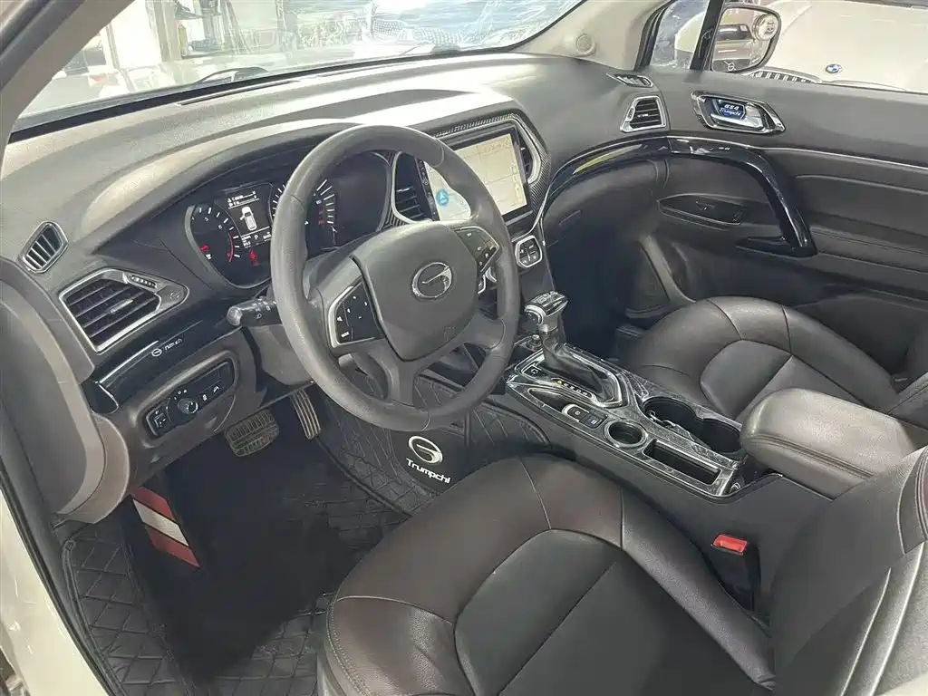 GAC Motor Trumpchi GS4 2018 — фото 9