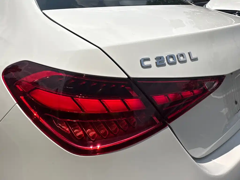 Mercedes-Benz C-Class 2022