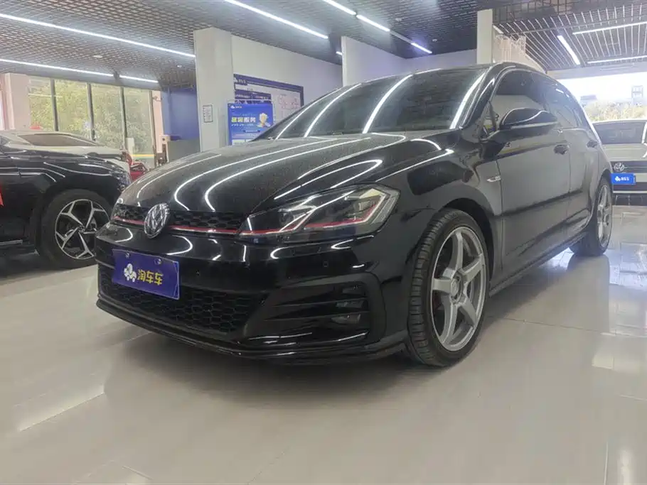 Volkswagen Golf GTI 2019