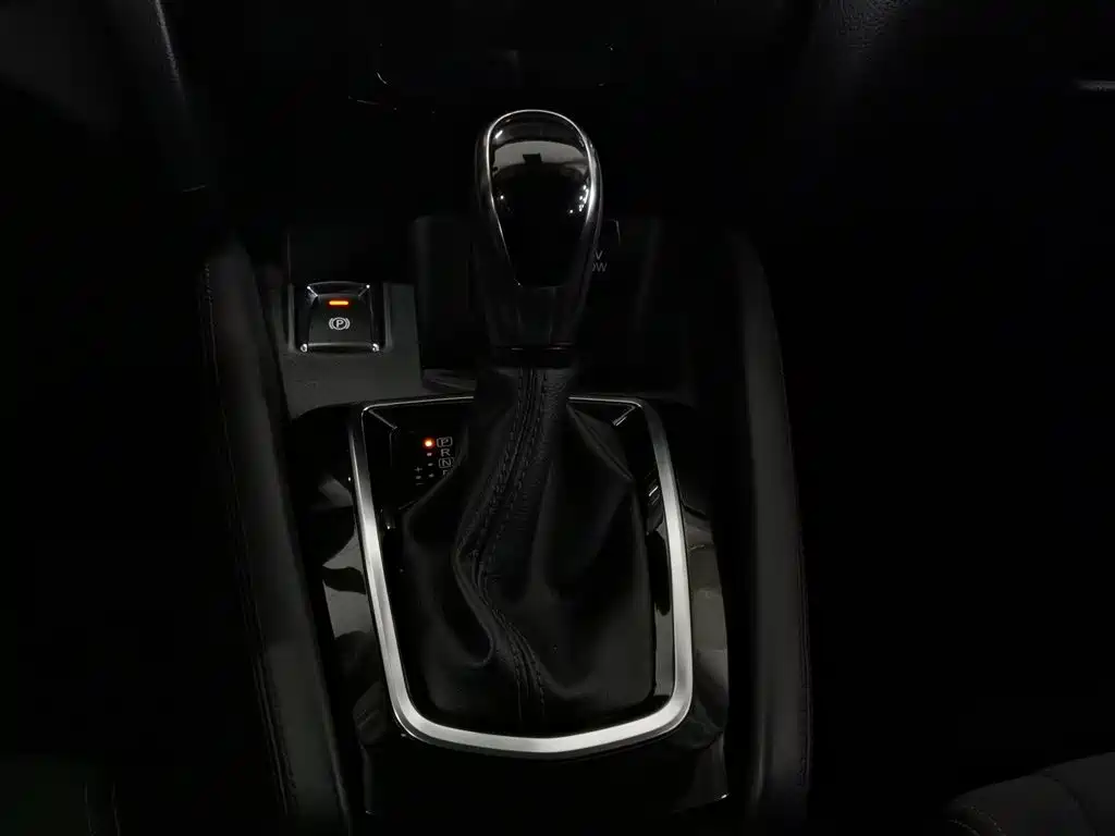 Nissan Qashqai 2021 — фото 13