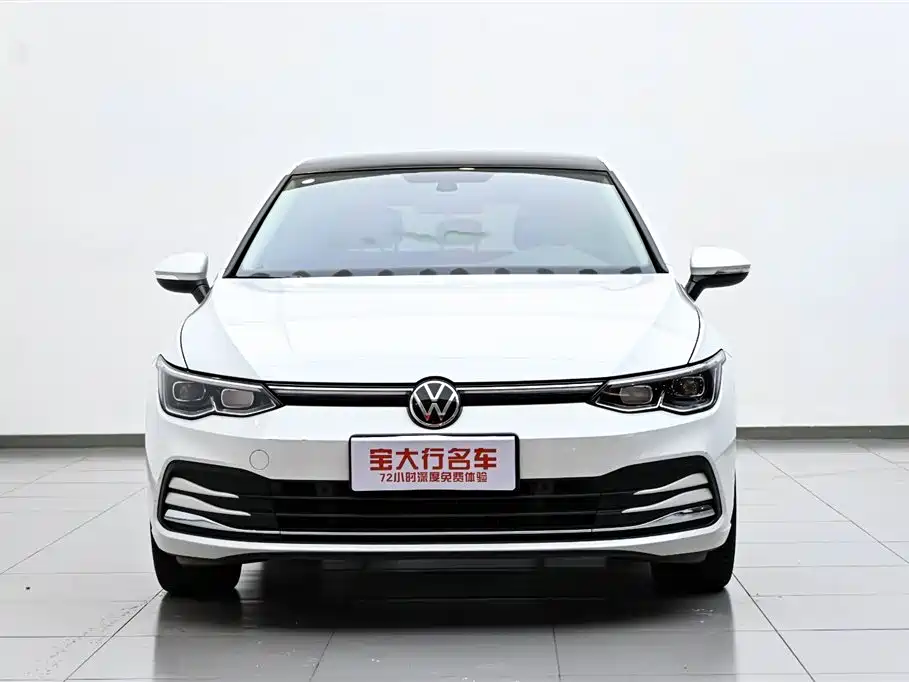 Volkswagen Golf 2022