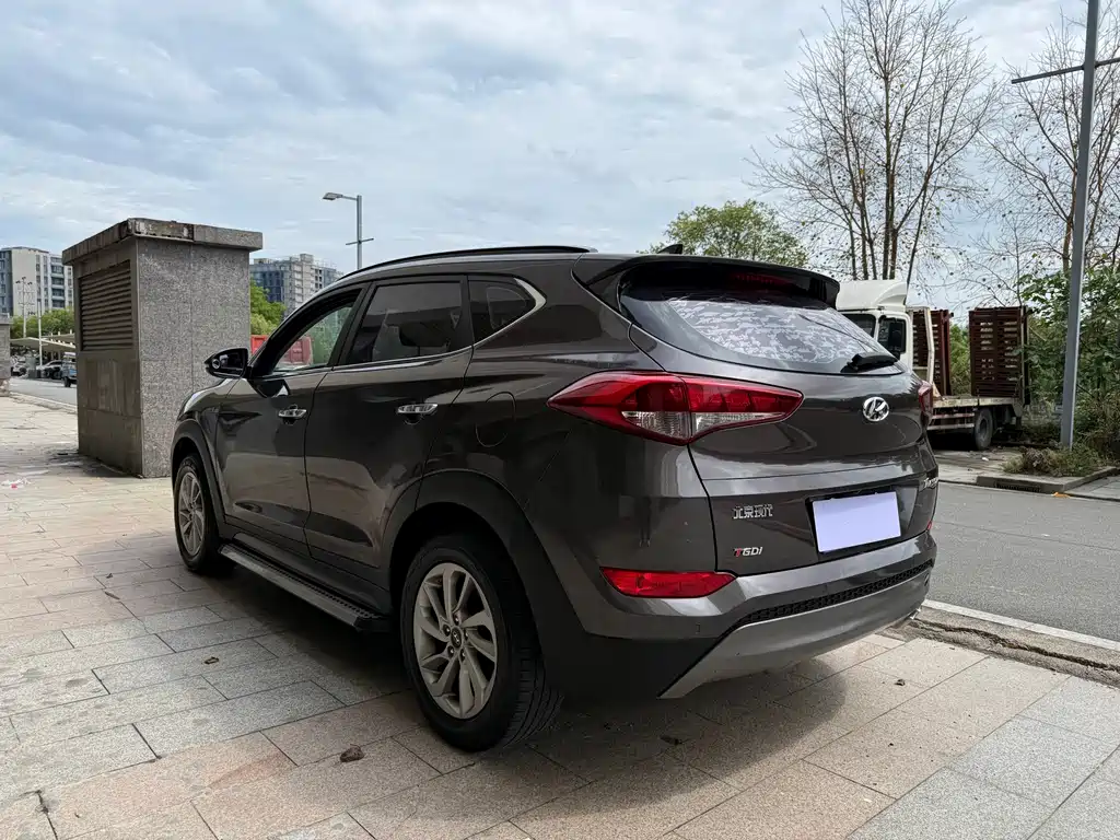 Hyundai Tucson 2017 — фото 6