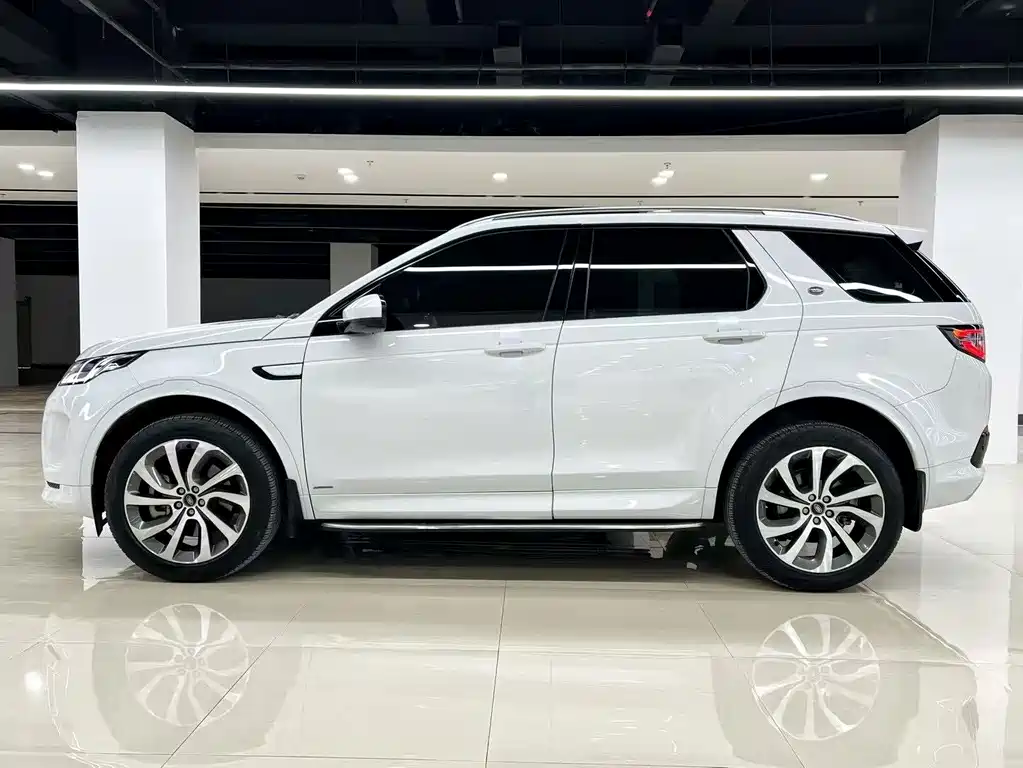 Land Rover Discovery Sport 2022 — фото 3