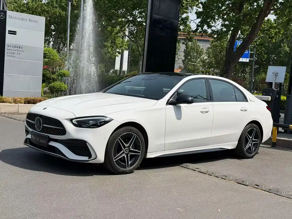 Mercedes-Benz C-Class 2023