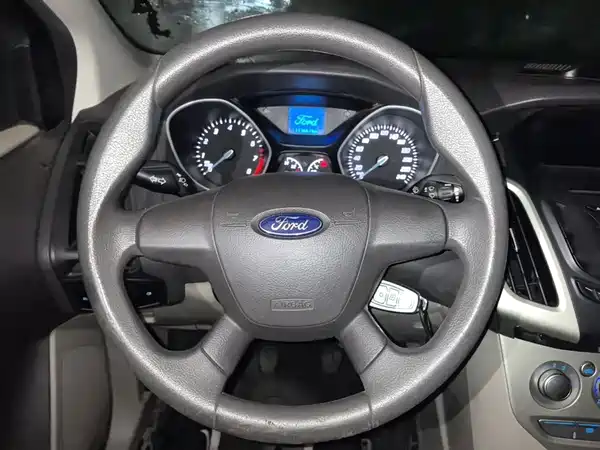 Ford Focus 2012
