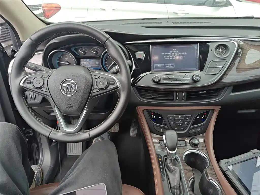 Buick Envision Plus 2017 — фото 6