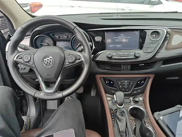 Buick Envision Plus 2017