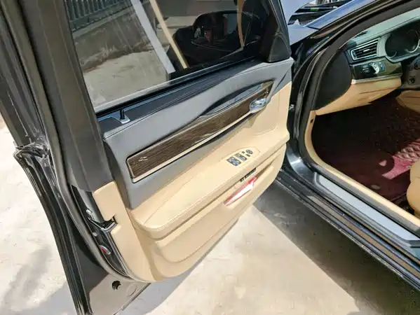 BMW 7 Series 2013
