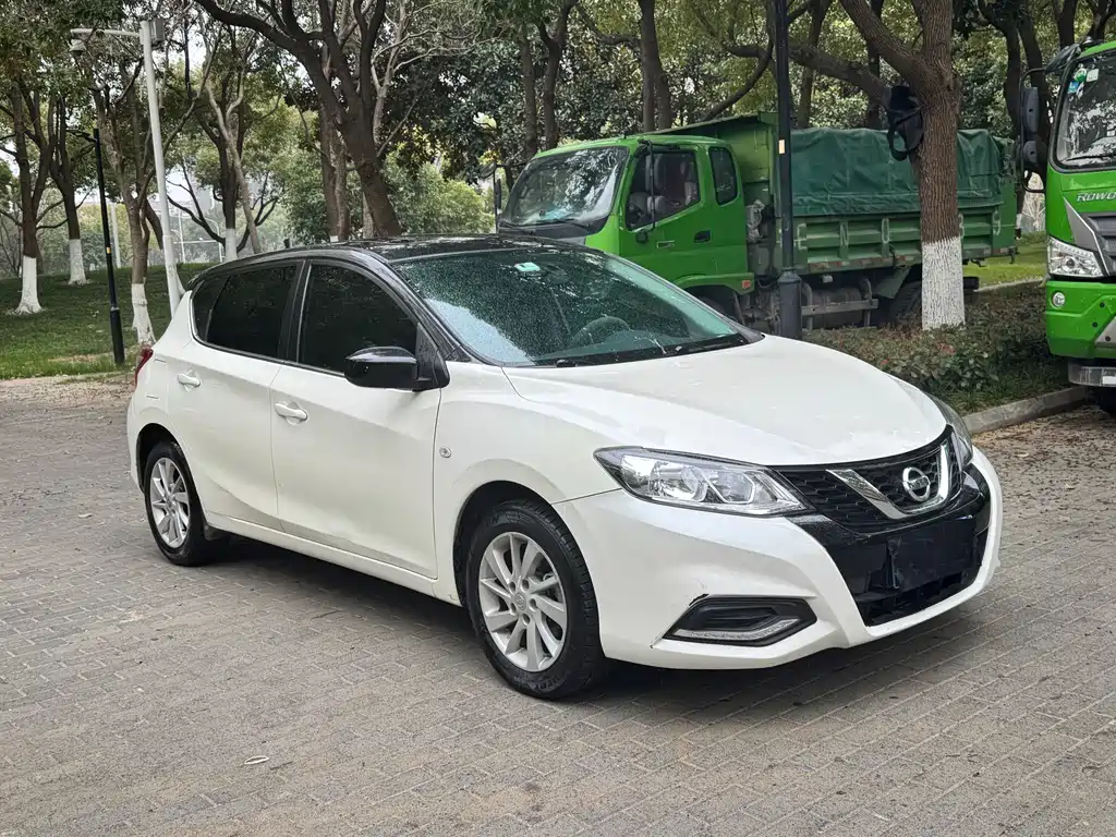 Nissan Tiida 2019