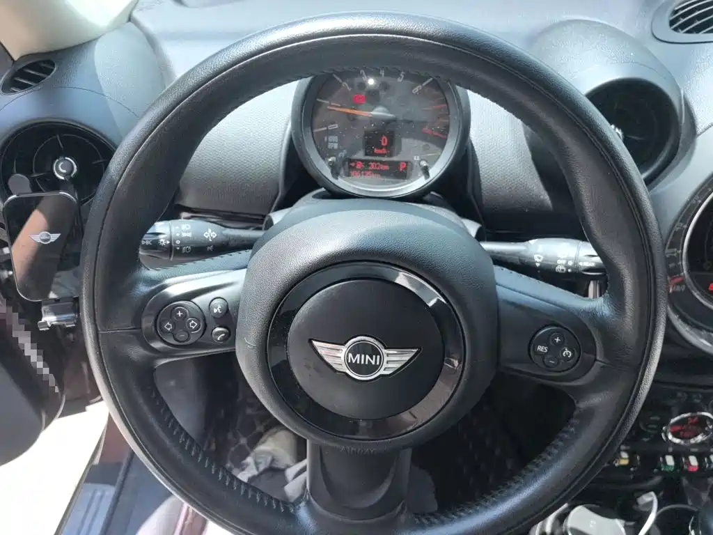 MINI Countryman 2015