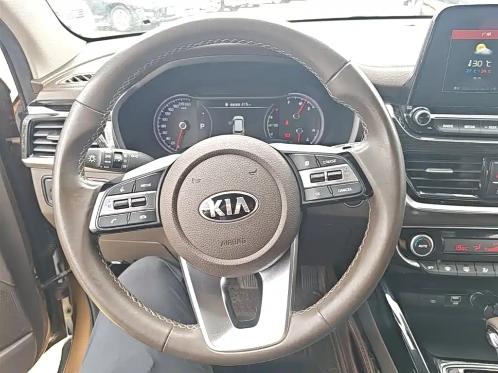 Kia Sportage 2018 — фото 11
