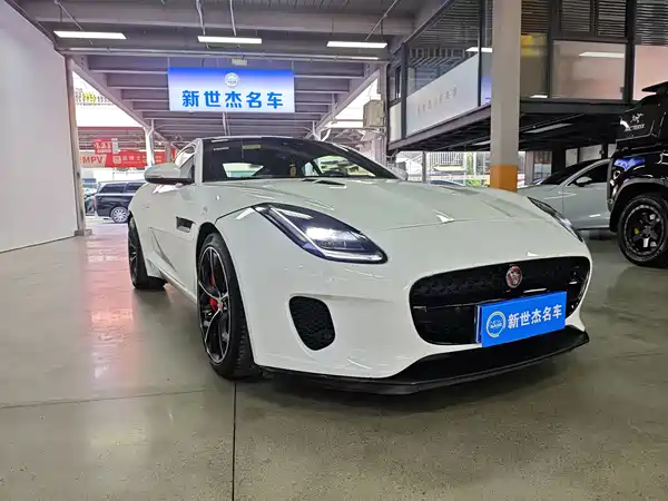 Jaguar F-TYPE 2018