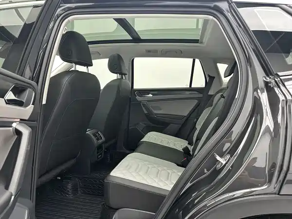 Volkswagen Tayron 2023