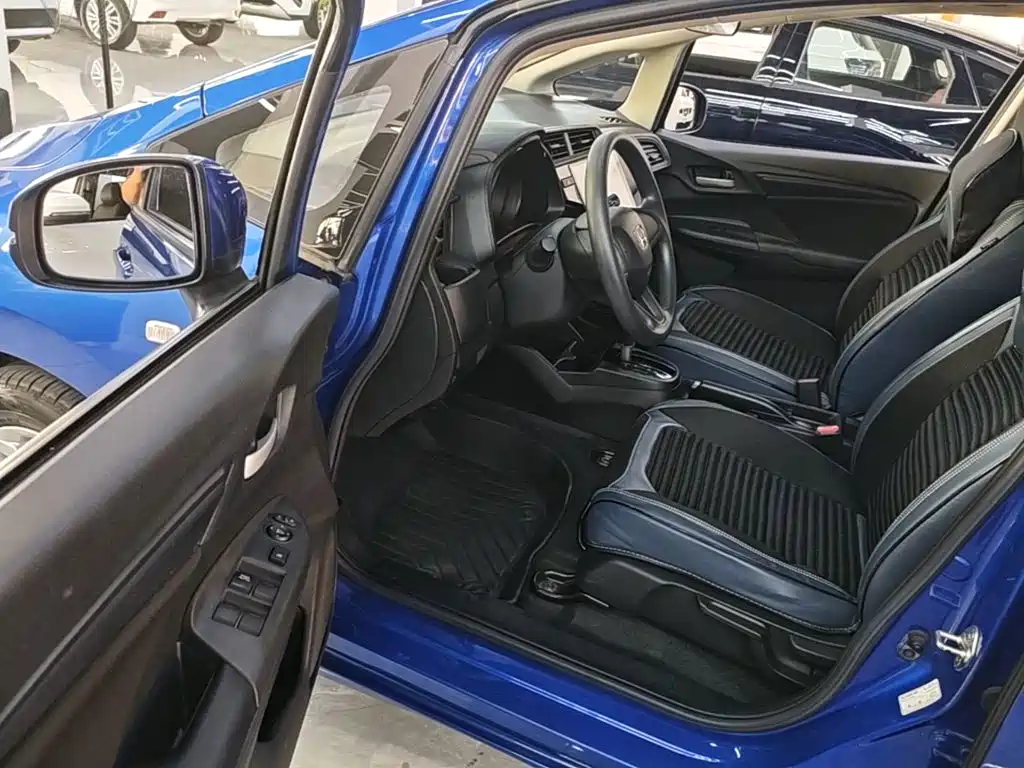 Honda Fit 2018 — фото 16