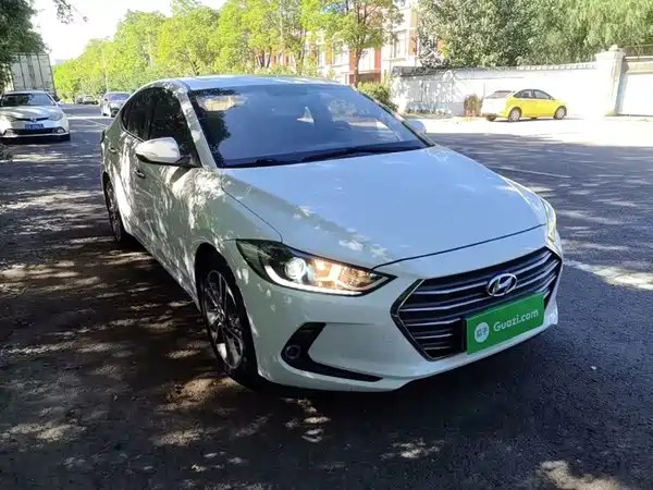 Hyundai Celesta 2018