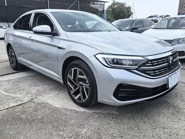 Volkswagen Sagitar 2023