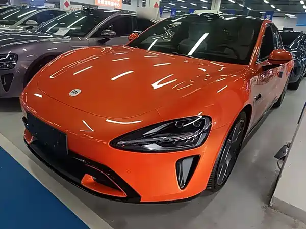 Xiaomi SU7 2025