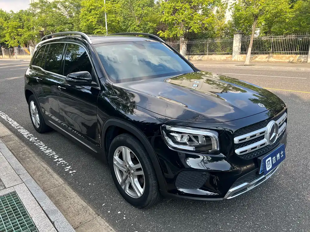 Mercedes-Benz GLB 2022