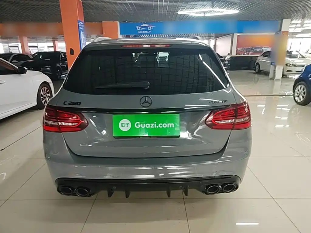 Mercedes-Benz C-Class 2020