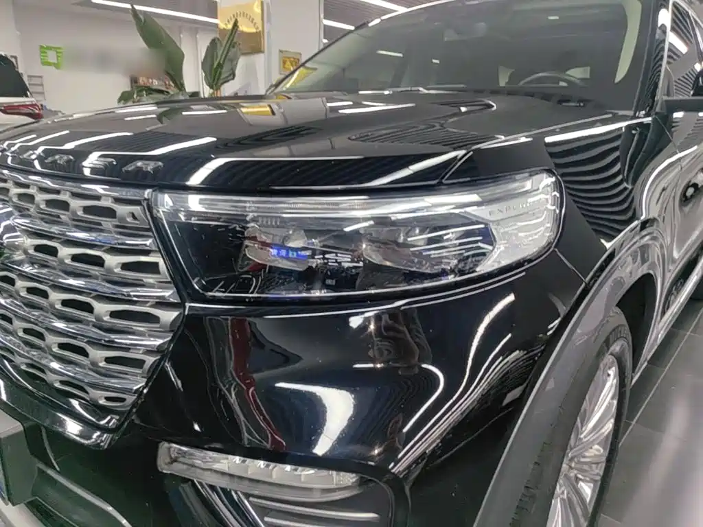Ford Explorer 2021 — фото 24