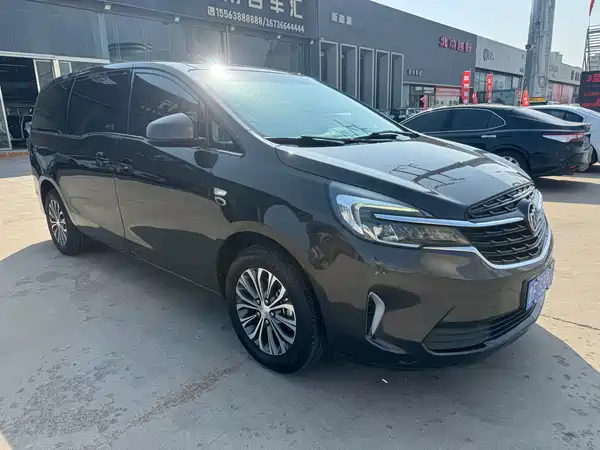 Buick GL8 2021
