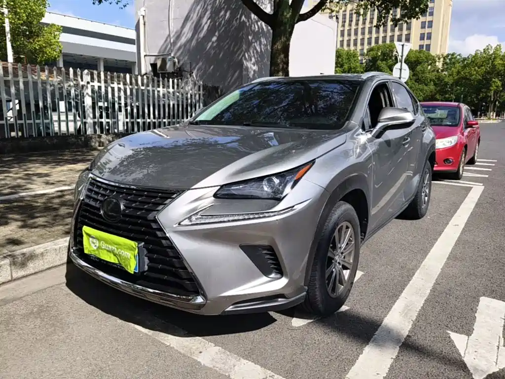 Lexus NX 2018 — фото 2