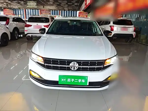 Volkswagen Bora 2021