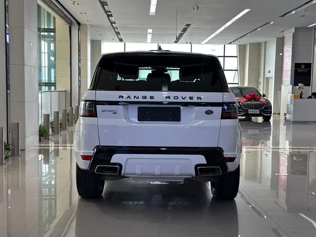 Land Rover Sport 2020 — фото 19