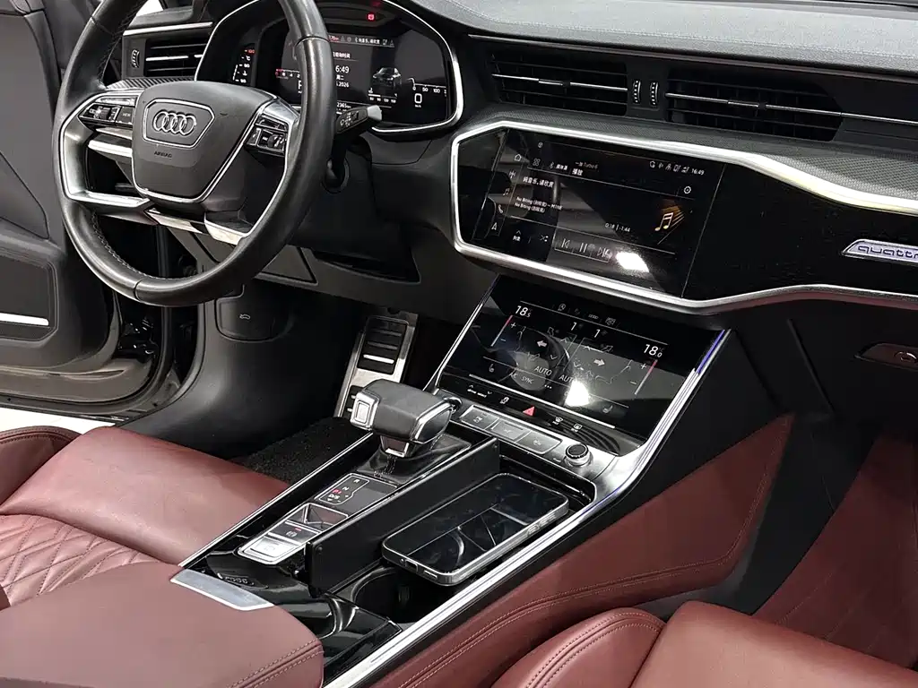 Audi A7L 2024 — фото 11