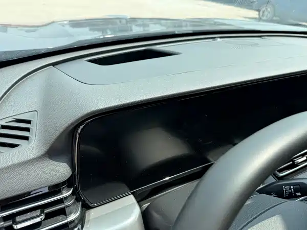 Hongqi HS5 2023