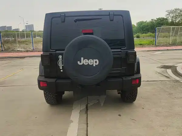 Jeep Wrangler 2015