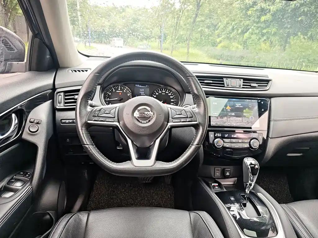 Nissan X-Trail 2018 — фото 10