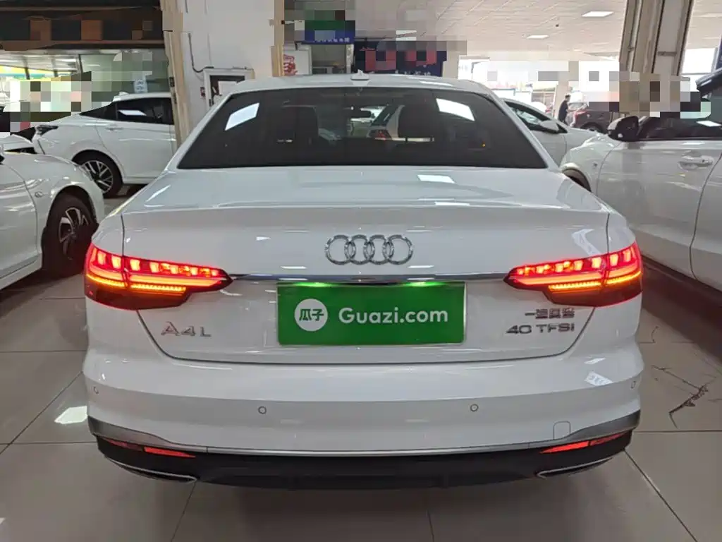 Audi A4L 2023