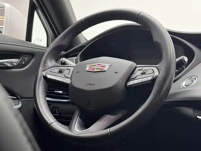 Cadillac XT4 2021 — фото 17