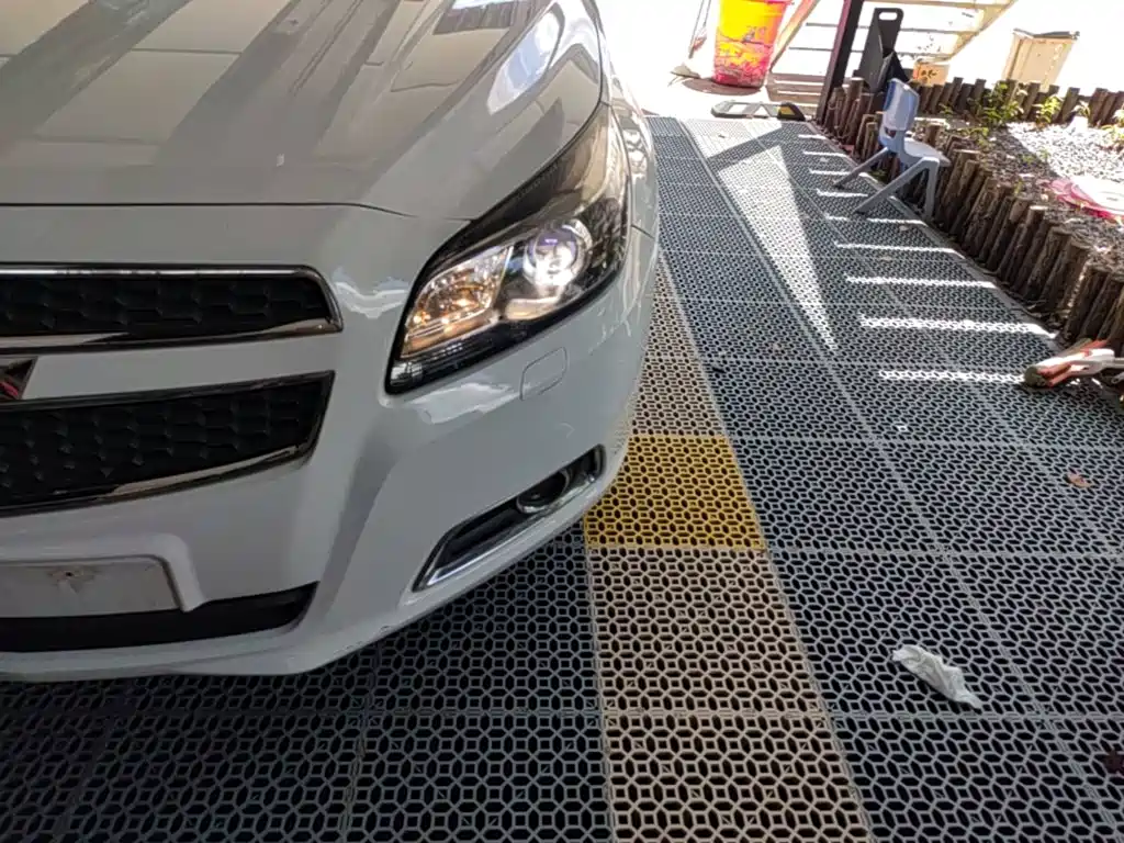 Chevrolet Malibu 2015 — фото 24
