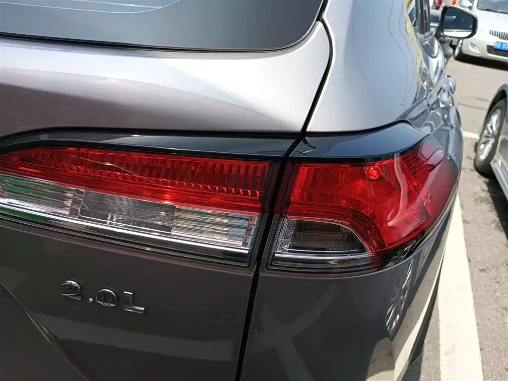 Toyota Corolla Cross 2023 — фото 23