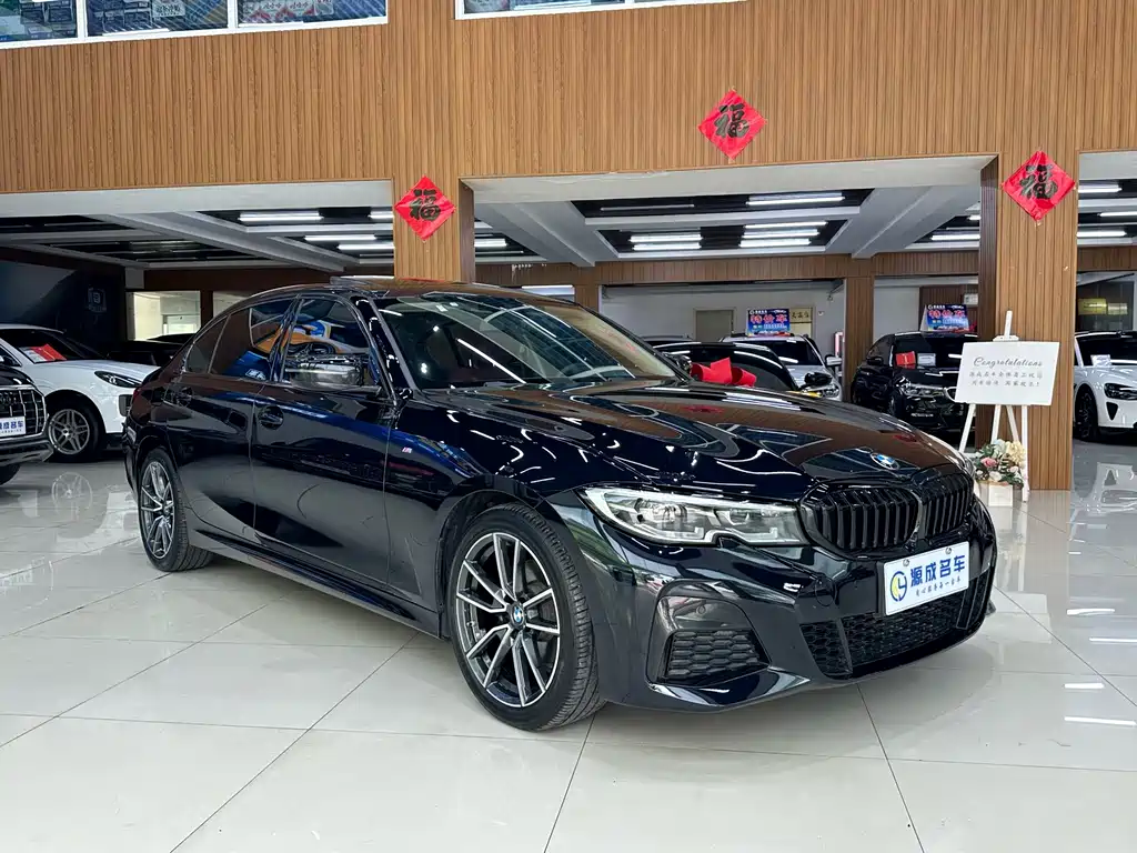BMW 3 Series 2021